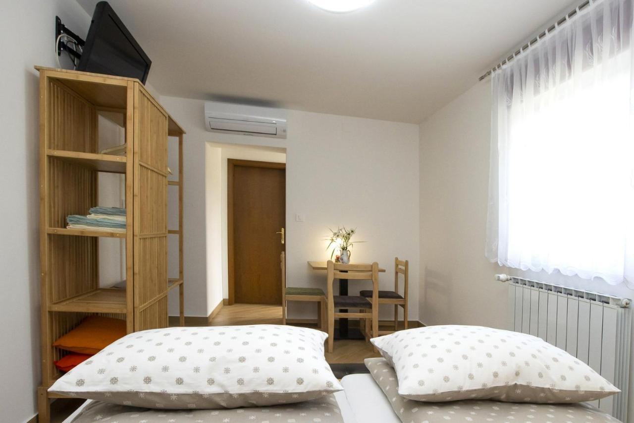 Village House St. Michael Postojna Extérieur photo